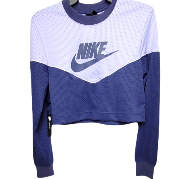 Nike Tops - Nike Loose Fit Jersey Long Sleeve Crop Top sz Med
